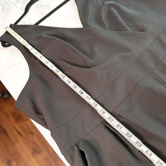 Torrid Studio Refined Sleeveless Black Crepe Surplice Jumpsuit women’s plus 26 - Picture 14 of 14